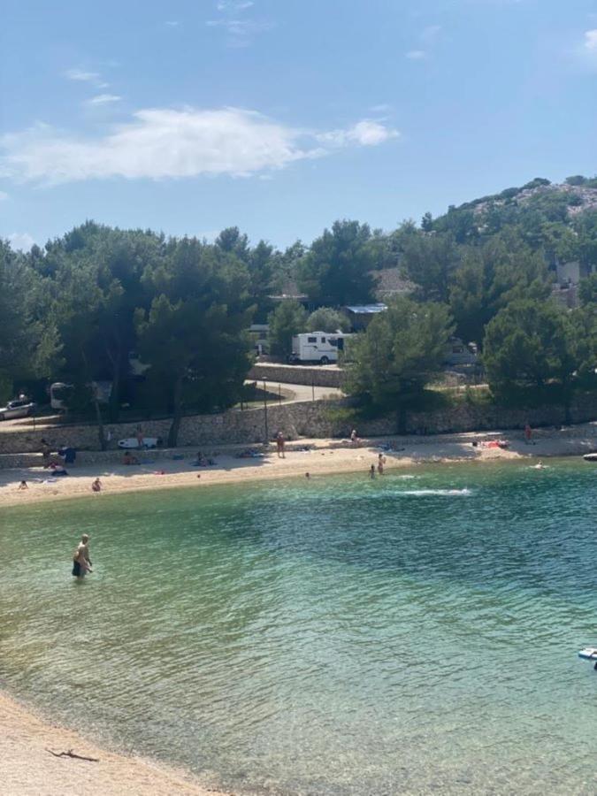 Luxury Mobile Home Pretty Green - Premium - Oaza Mira Resort -50 M From The Beach Драге Екстериор снимка