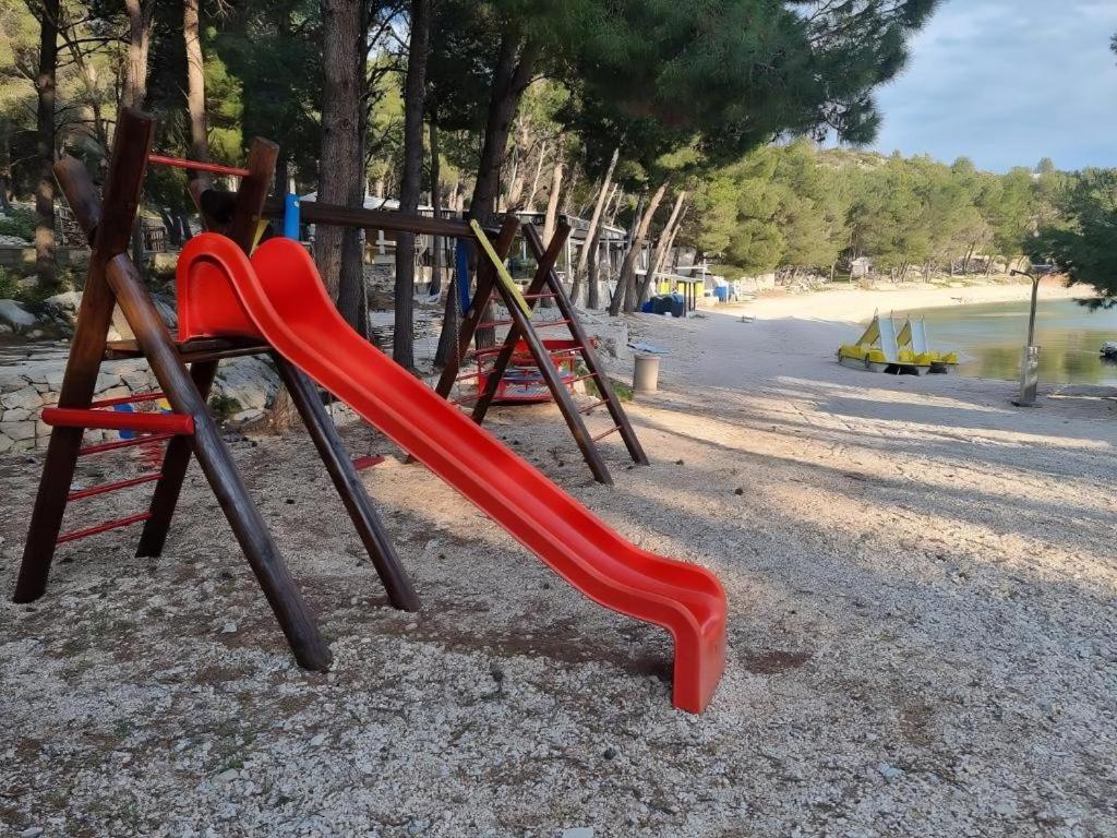 Luxury Mobile Home Pretty Green - Premium - Oaza Mira Resort -50 M From The Beach Драге Екстериор снимка